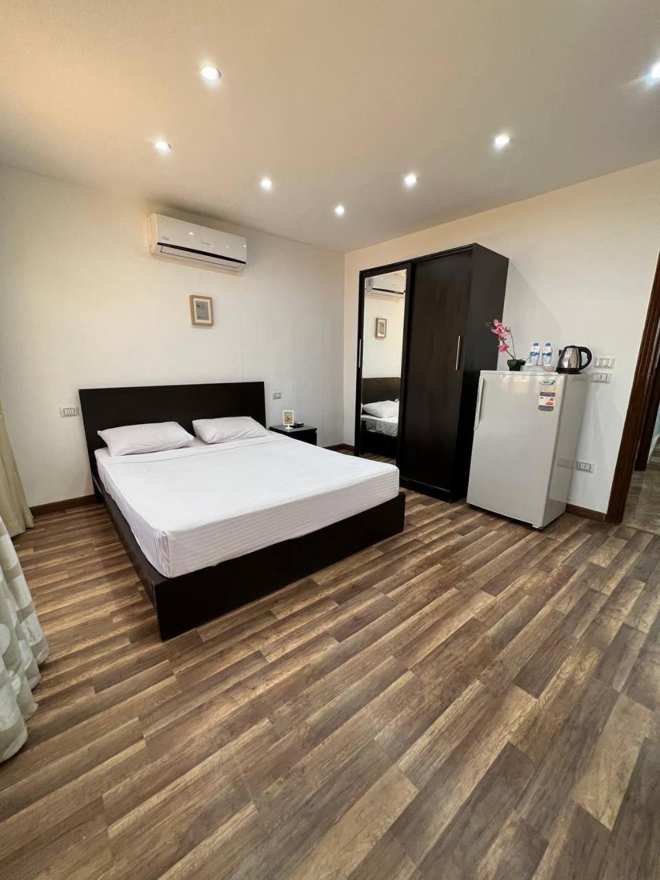 Lilly Rooms And Studio Hurghada Ngoại thất bức ảnh
