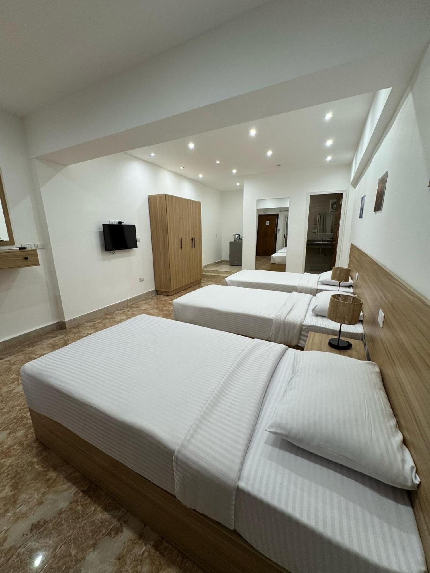 Lilly Rooms And Studio Hurghada Ngoại thất bức ảnh